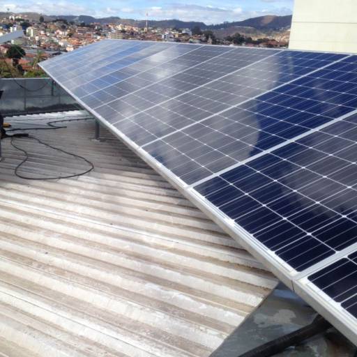 Empresa de Instalação de Energia Solar por Saraiva Engenharia