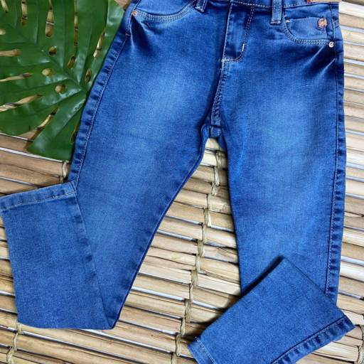 Comprar o produto de Calça jeans infantil  em Calças Jeans pela empresa Blumenau Malhas - Vila Portes em Foz do Iguaçu, PR por Solutudo