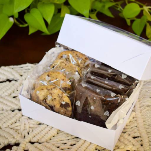 Kit de 4 Brownies e 4 Cookies em Bauru por A Brigadeiríssima