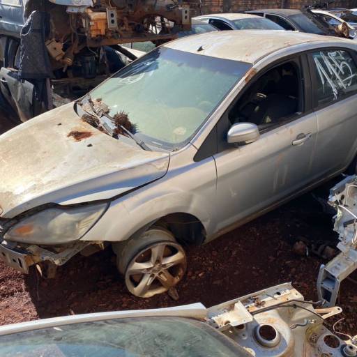 Ford Focus  2.0 manual para retirada de peças por Adelar Auto Peças