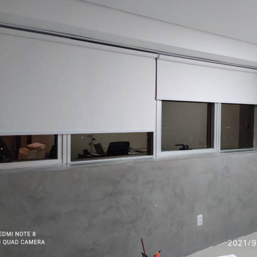 Cortina Rolo no Blackout