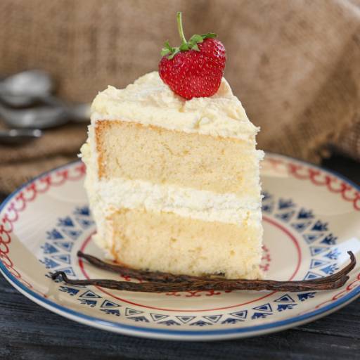 Bolos recheados com creme por Tia Madrinha Bolos e Chocolates