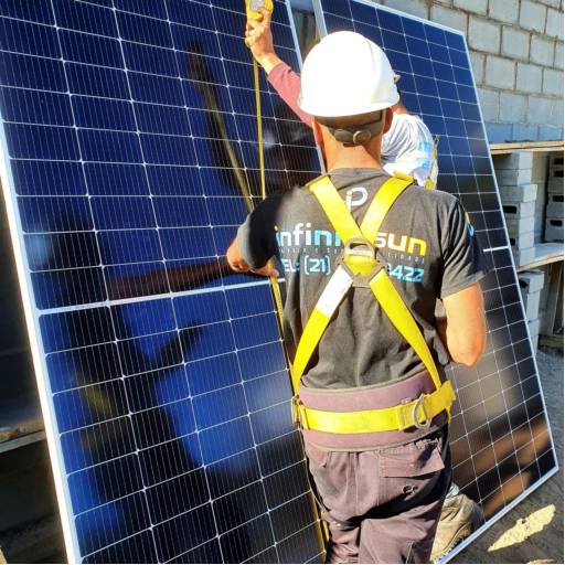 Comprar a oferta de Empresa Especializada em Energia Solar em Energia Solar pela empresa InfiniteSun Energia e Sustentabilidade em Teresópolis, RJ por Solutudo