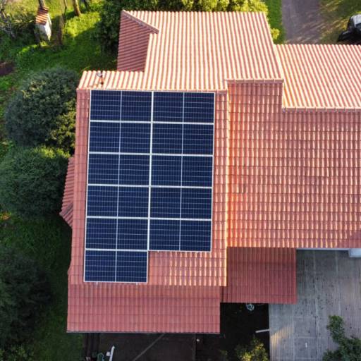 Usina Solar​​ por BAngst Energia Solar