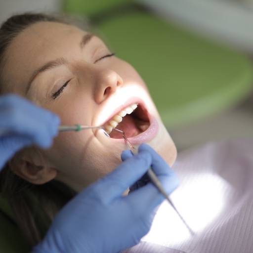 Comprar o produto de Periodontia em Planos Odontológicos pela empresa Medeiros Odontologia em Colatina, ES por Solutudo