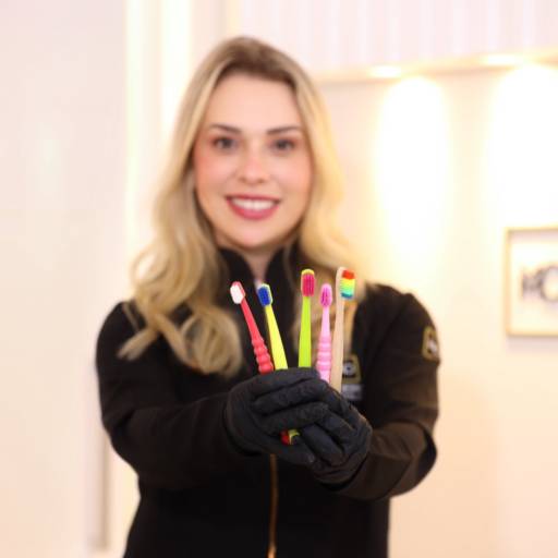Limpeza Dental - Sorriso Saudável e Fresco em Colatina