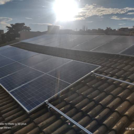 Comprar o produto de Especialista em Energia Solar em Energia Solar pela empresa Sinergia Segurança e Energia Solar em Tupã, SP por Solutudo