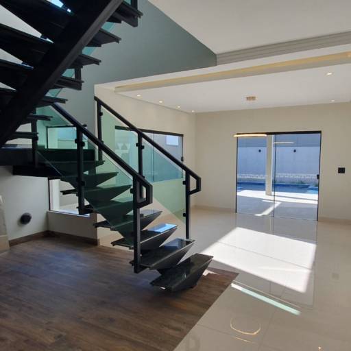 Serviços de instalação de pisos e revestimentos