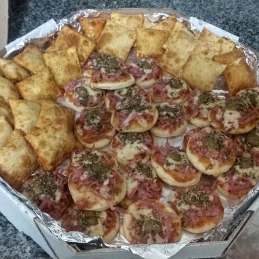 Conheça mais dos nosso  produtos!!! por Bucho Cheio Restaurante e Lanchonete 