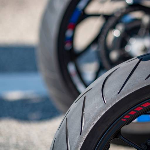 Pneu supercorsa SP v4