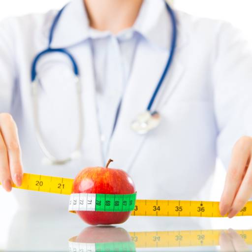 Nutricionista  por RAE FOR YOU - REPROGRAMAÇÃO ALIMENTAR ESTRATÉGICA