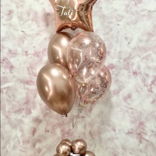 Balão flutuante/ balões de gás hélio por SisBalloons by Ana e Kelly