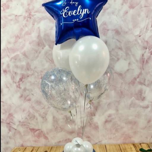 Balão flutuante/ balões de gás hélio por SisBalloons by Ana e Kelly