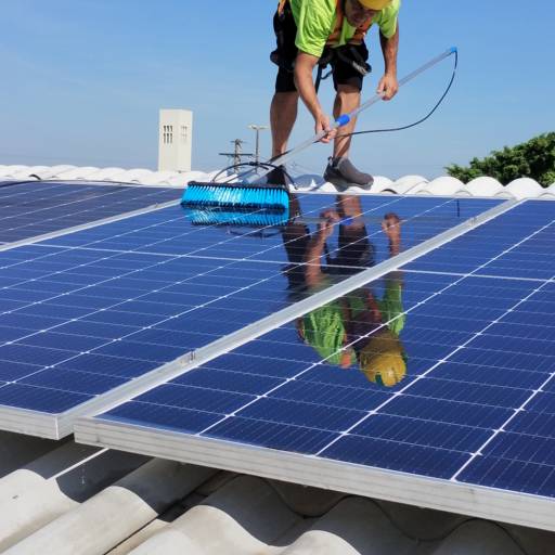 Limpeza de Placa Solar – Máxima Eficiência para o Seu Sistema em São Leopoldo por ANB Solar Energy