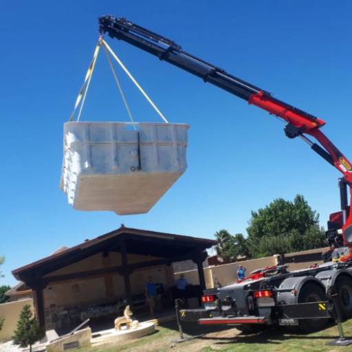 Munck com braço mecânico 