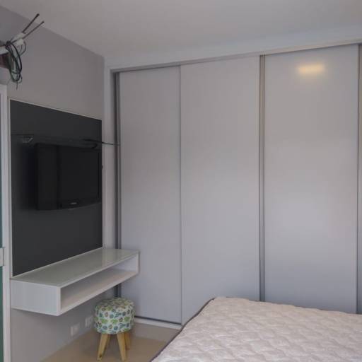 Guarda-roupa planejado em Alumínio