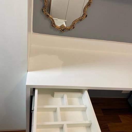 Penteadeira Sob Medida - Elegância e Organização Personalizada - São Paulo por Pagmenos Móveis Planejados