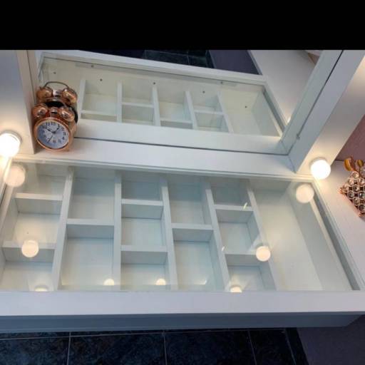 Penteadeira Sob Medida - Elegância e Organização Personalizada - São Paulo por Pagmenos Móveis Planejados