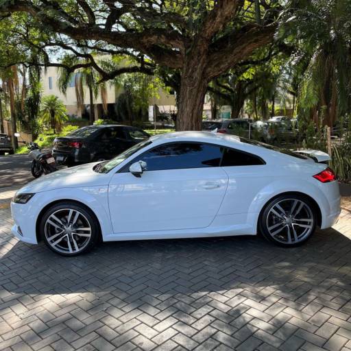 Audi TT Ambition S-Line 2.0 230cv por M7 Exclusive 