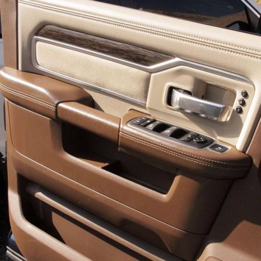 Dodge Ram 2500 Laramie 6.7 365cv por M7 Exclusive 