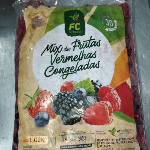 Comprar o produto de Mix de frutas vermelhas  em Congelados pela empresa Fica Frio - Distribuidora de Gelo em Mineiros, GO por Solutudo