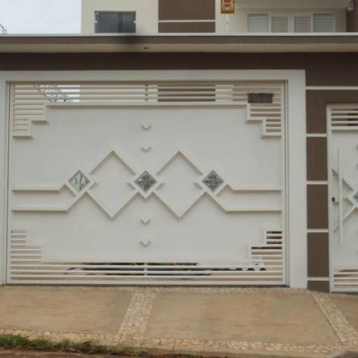 Portões Basculantes em Americana, SP por Serralheria Império Ferro & Aço 