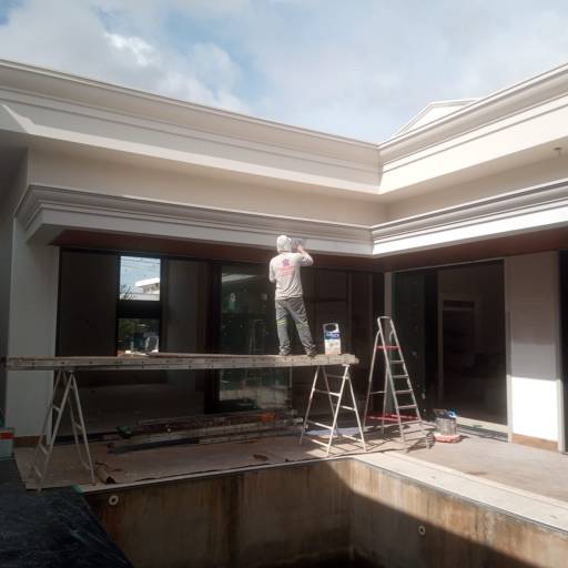 Pintor em Botucatu  por Restaura Pinturas Residenciais