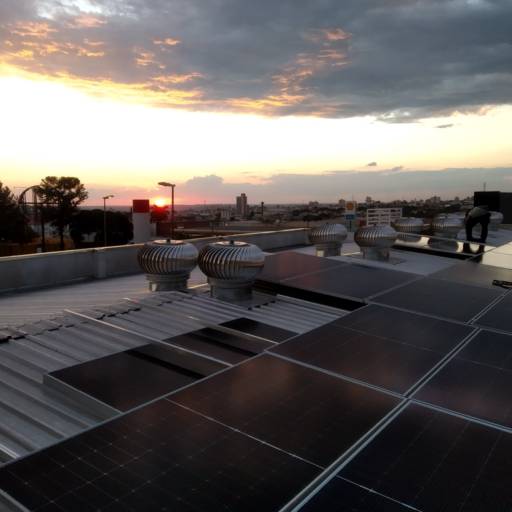 Energia Solar Micro Inversor APsystems em Araguari