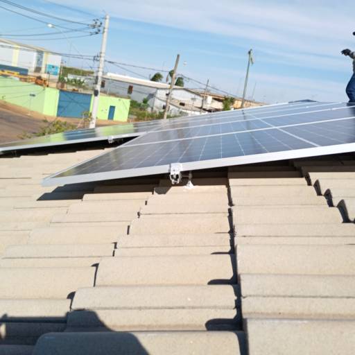 Limpeza de Placa Solar em Tupaciguara por 3MCE Energia Solar