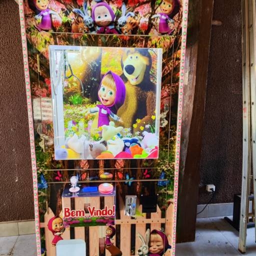 Aluguel de máquina de pegar ursinhos  por Foz Diversões - Aluguel de Fliperama e Karaokê