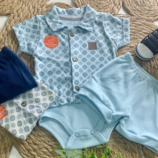 Body azul com gola polo para bebê  por Influência Kids - Moda Infantil
