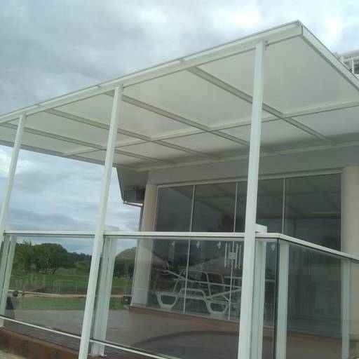 Cobertura Fixa - Feito para a estética do seu ambiente  por Muito Mais Toldos e Coberturas