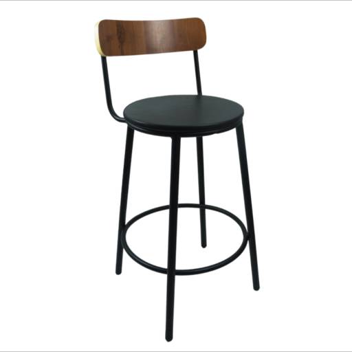 Banqueta Jolly: Estilo e Conforto em São Paulo/SP por Tabano Móveis