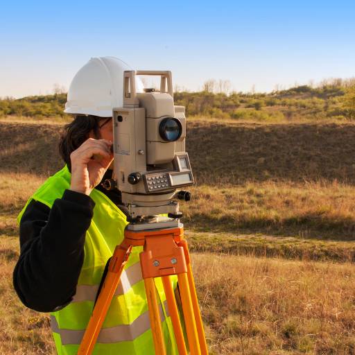 Serviços de Topografia Completos - Precisão e Eficiência para Seu Projeto