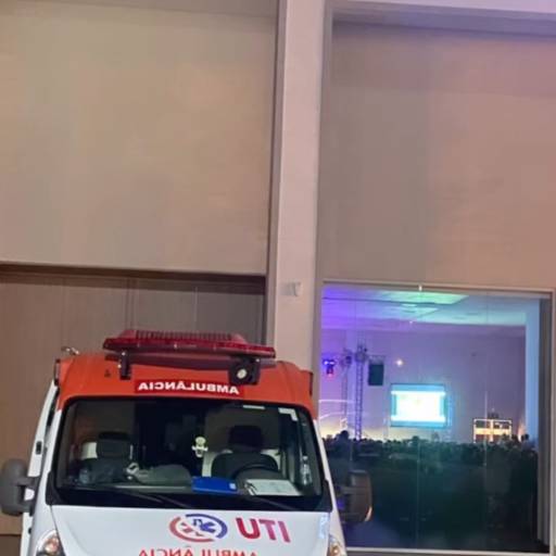 Ambulância particular em foz