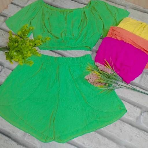 Comprar o produto de Conjunto shorts e cropped verde feminino em Conjuntos Infantis pela empresa Blumenau Malhas - Vila Portes em Foz do Iguaçu, PR por Solutudo