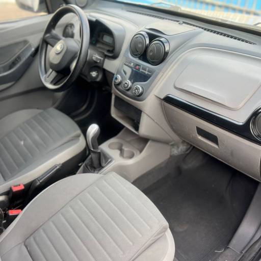 CHEVROLET AGILE LT 1.4 2011 em Botucatu, SP por Ricardo Veículos Multimarcas