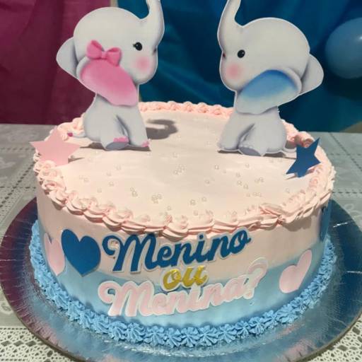 Bolo para chá revelação