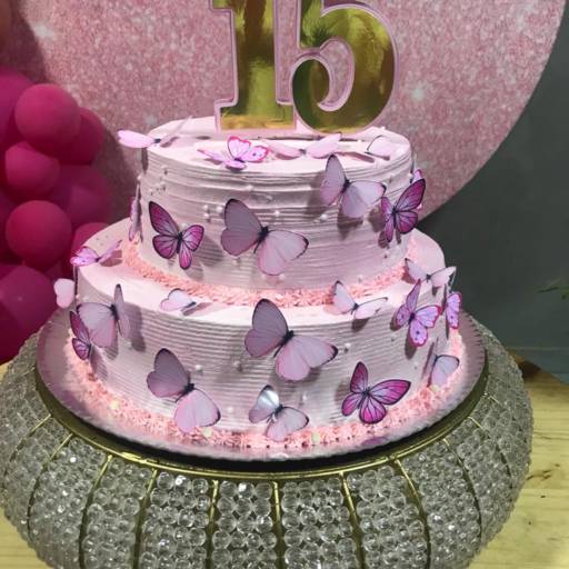 Bolo para aniversário de 15 anos