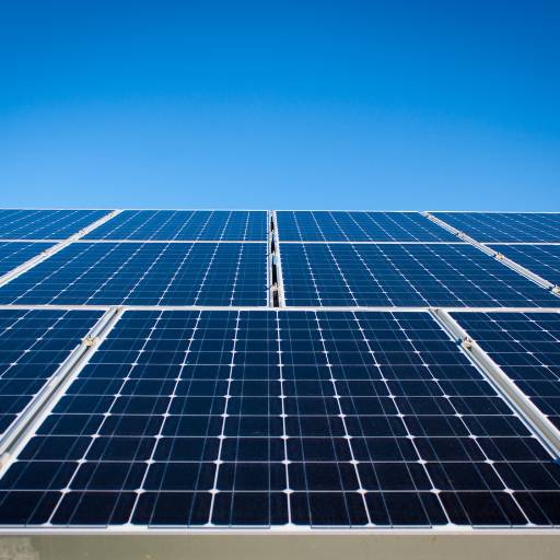 Energia Solar Industrial - Eficiência Energética Sustentável - Rápida Implementação por Essencia Energia Solar