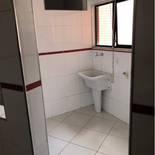 Estou vendendo apartamento no residencial Minas Tower. por Mondo-Japa & Grill