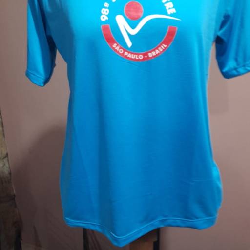 Redução de Camiseta masculina  por Rosana Lucas Ateliê de Costura