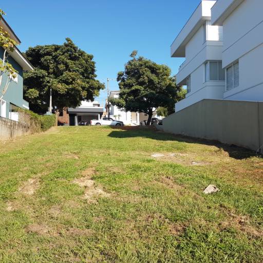 Terreno a venda no condomínio Reserva da Serra em Jundiaí SP. Ref 0415 por Imobiliária SVC Imóveis ( CRECI 35.102 J )