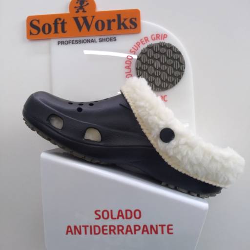 Crocs Soft Works em Boituva, SP por Zello EPI's