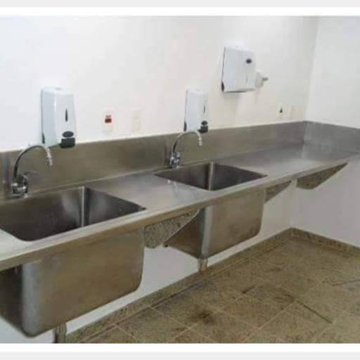 Pias  por Art inox Botucatu