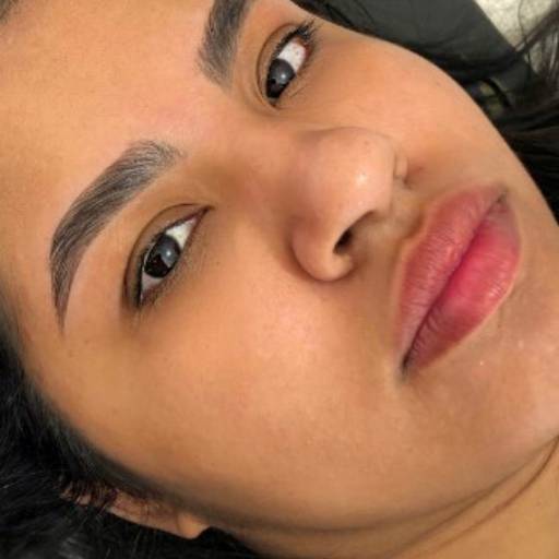 Brow lamination por Studio Jéssica Maira (Alongamento de cílios) 