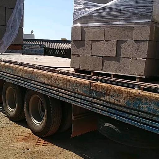Comprar o produto de Milheiro de bloco de concreto em Bauru em Blocos de Cimento pela empresa Fabrica de Blocos Barra Bonita  em Bauru, SP por Solutudo