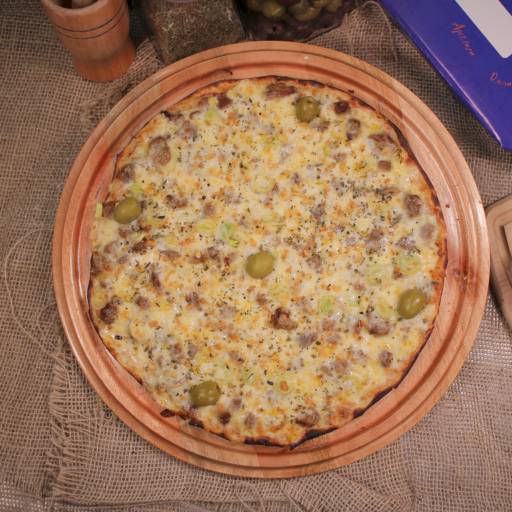 Pizza Filé com Alho Poró por Pizzaria Hulligel