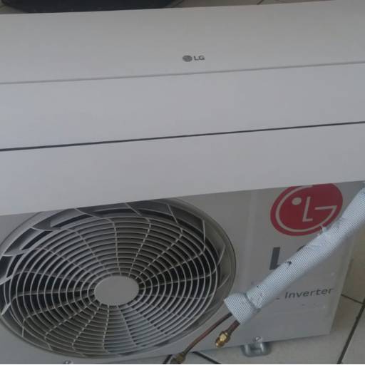 Ar Condicionado LG Split Hi-wall 12000 Btus por Maximu's AR Condicionado (Biri Ar)