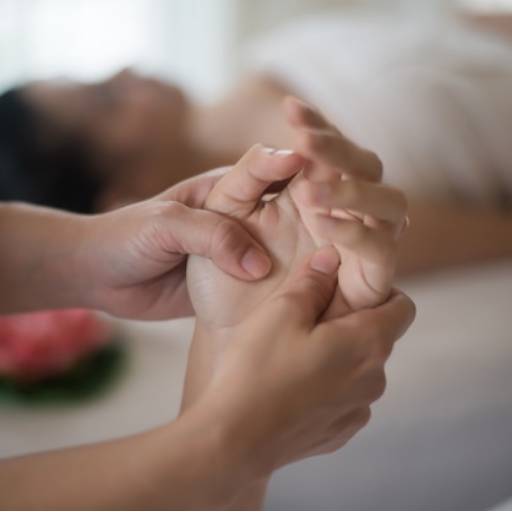 Comprar o produto de Massagem Sensitiva em Bauru em Massagem pela empresa Yantra - Centro de Terapias Tântricas em Bauru, SP por Solutudo